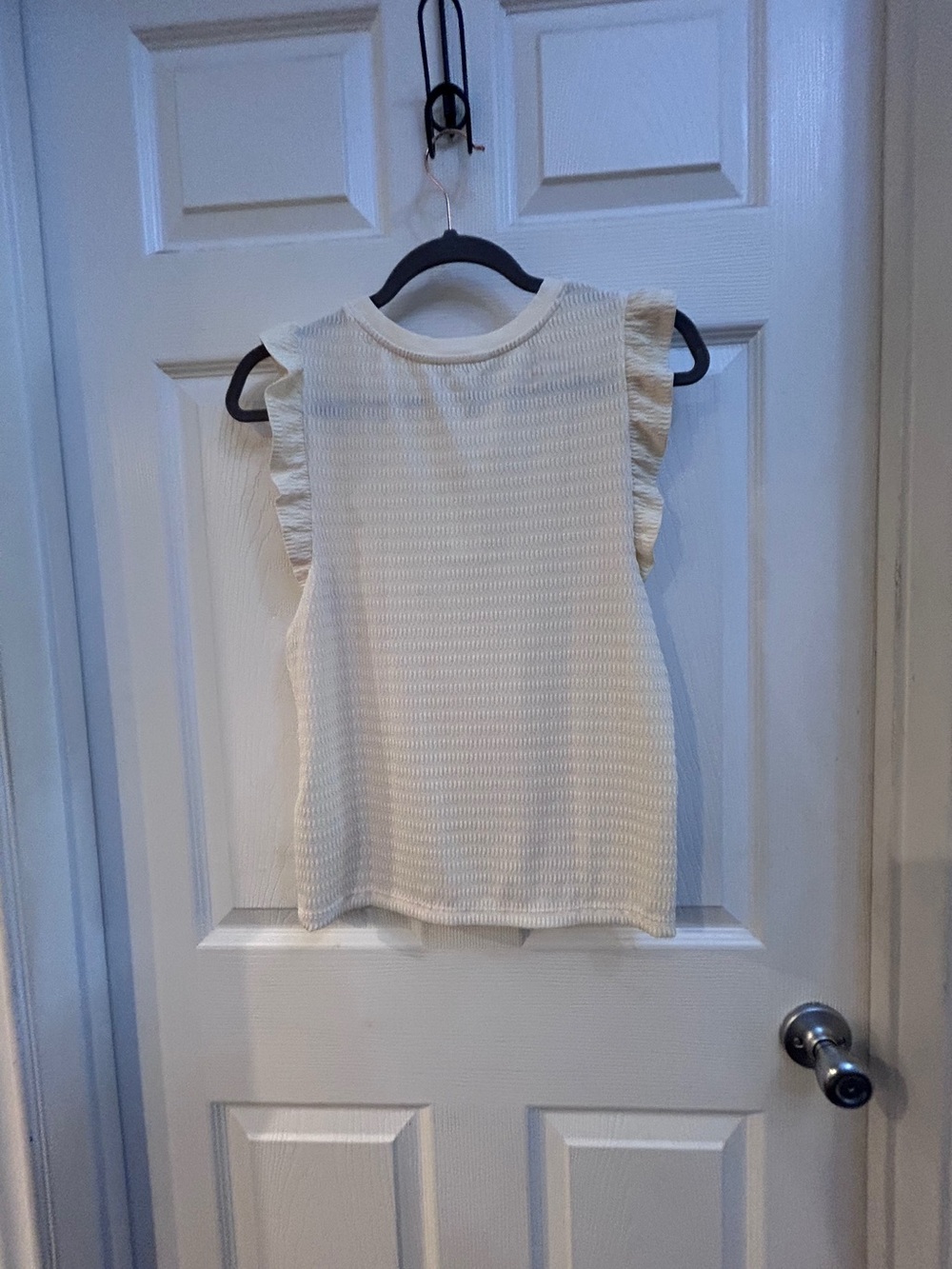 NWT! - Maeve (Anthropologie) Ivory Textured Ruffle-Sleeve Tank - Picture 2 of 6